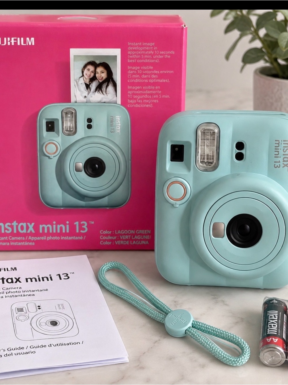 Fujifilm Instax Mini 13 Instant Camera in Lagoon Green